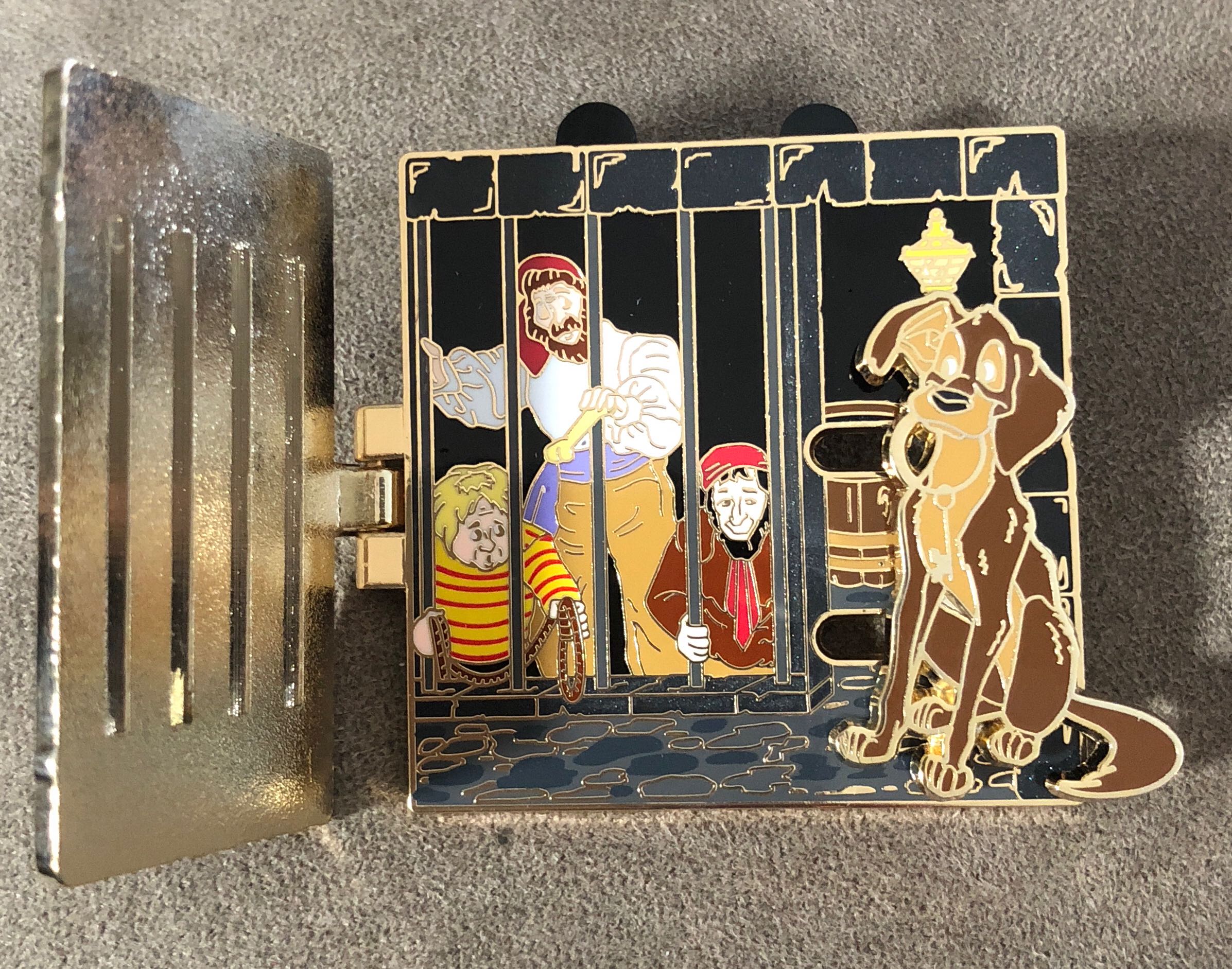 Doorways to Disney - Pirates of the Caribbean - Pin pin collectible - Main Image 3
