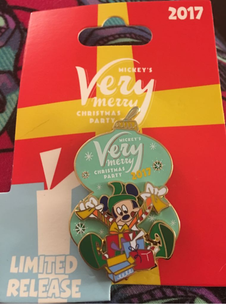 Disneyland Ticket: B