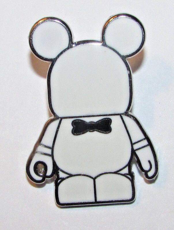 Vinylmation Blank  pin collectible - Main Image 1