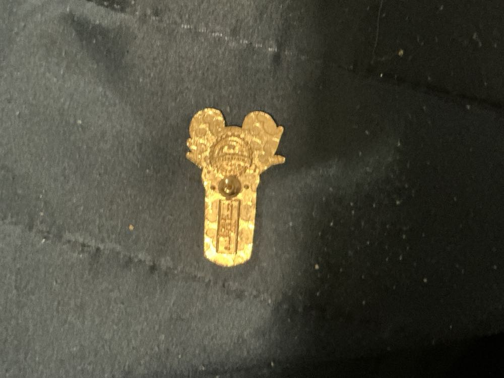 Muppets with Mouse Ears Beaker  pin collectible - Main Image 2