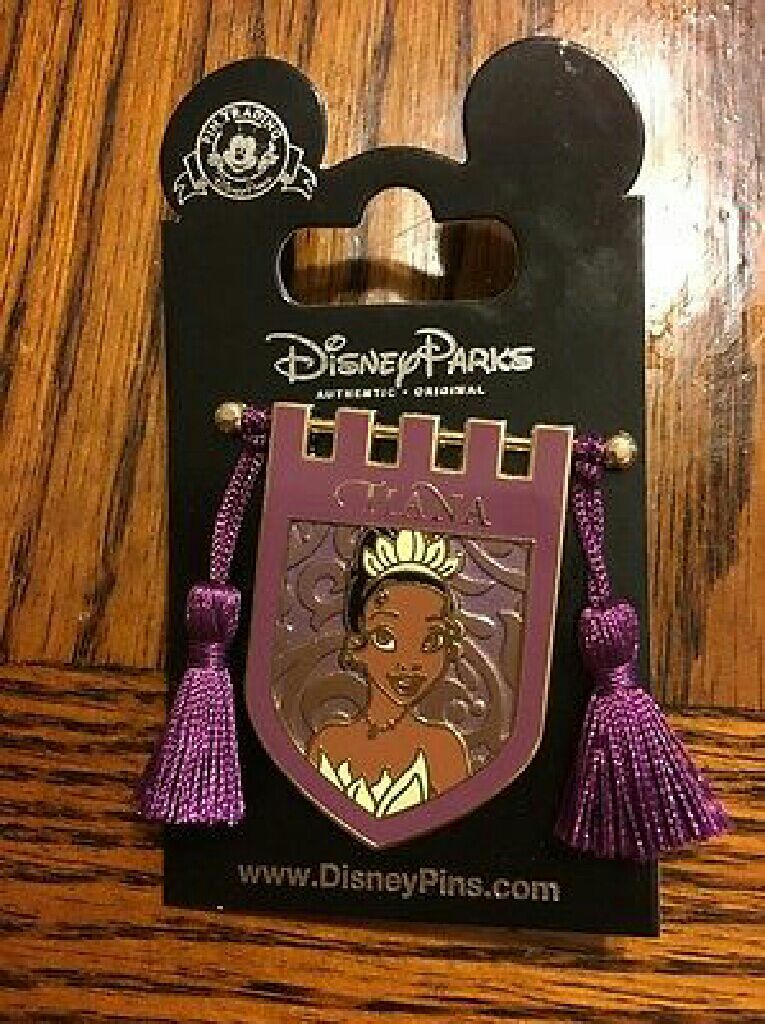 Hela Marvel Collector Corps