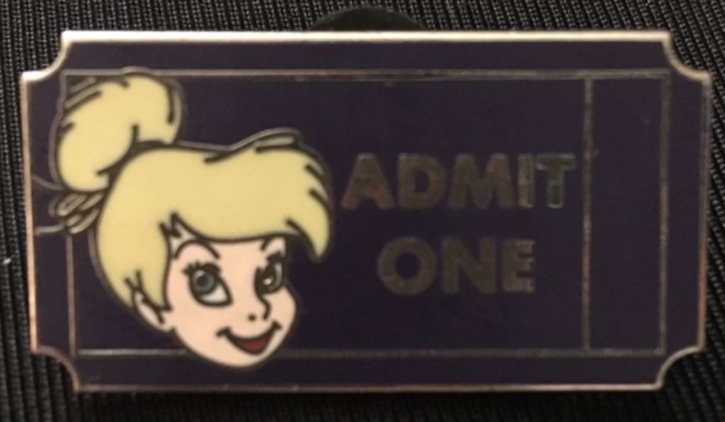 DS 30th Anniversary Pin Series - Week 8 - 2010 - Alice in Wonderland Live Action