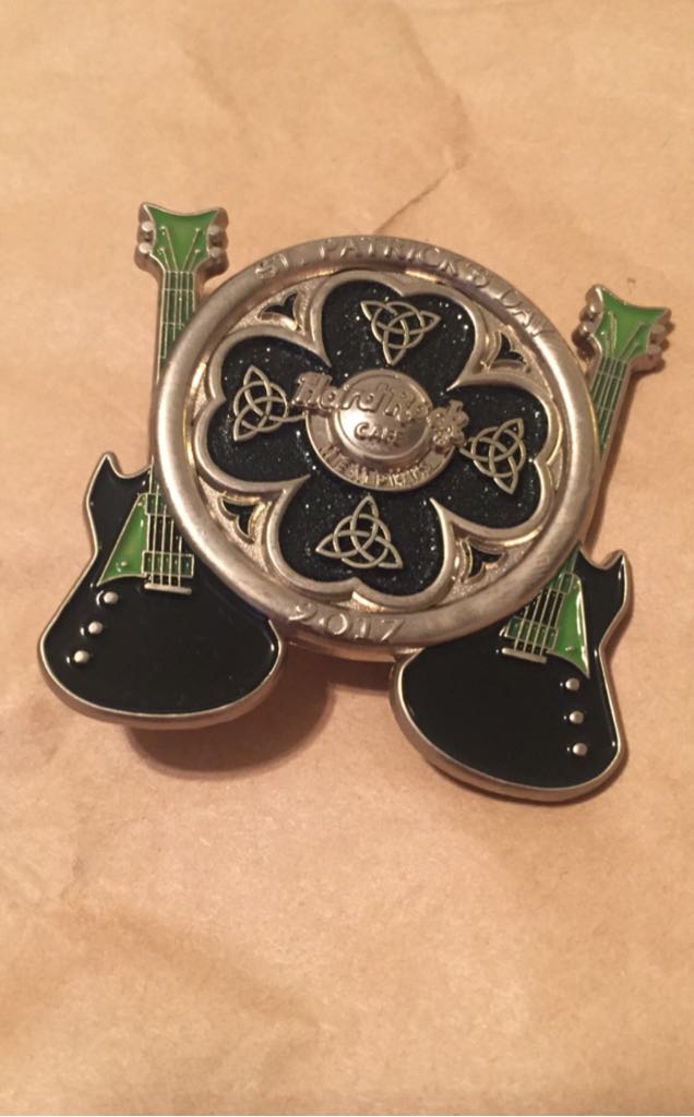 Alice in Wonderland - Card Suits - Mad Hatter Club - DLR - 2013 Hidden Mickey Series