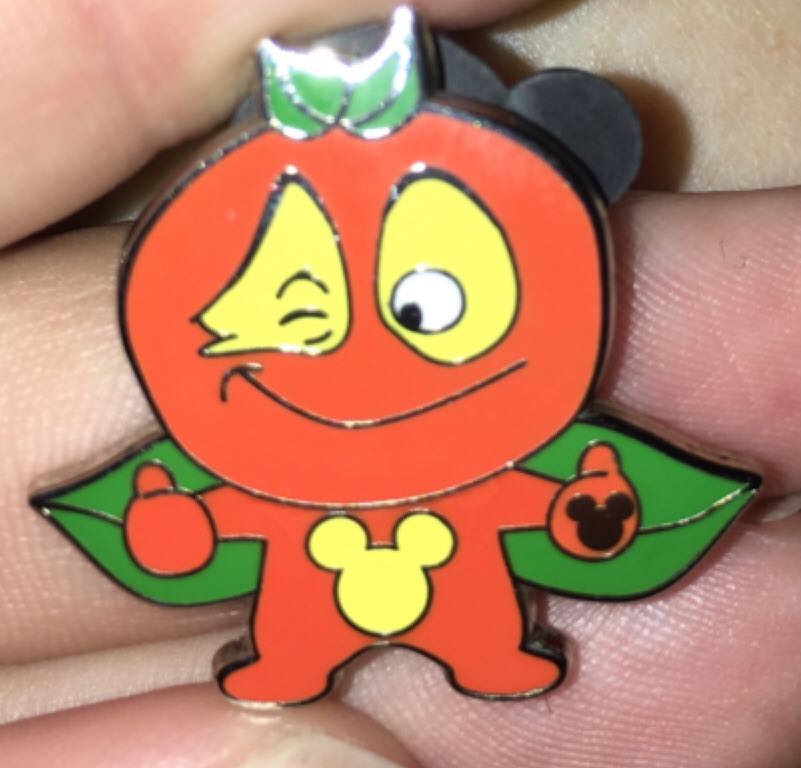 Deebees - 4 of 5 - 2011 Hidden Mickey pin collectible - Main Image 1