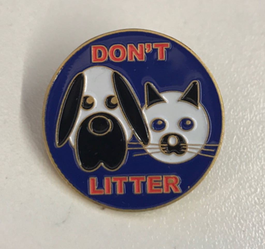 Queen of Hearts Alice in Wonderland Mary Blair Stylized Mystery Set