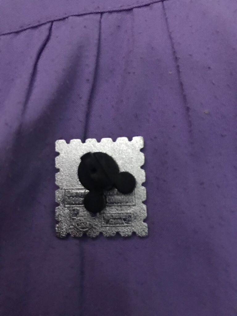 Pluto Disneyland Postal Stamp  pin collectible - Main Image 2