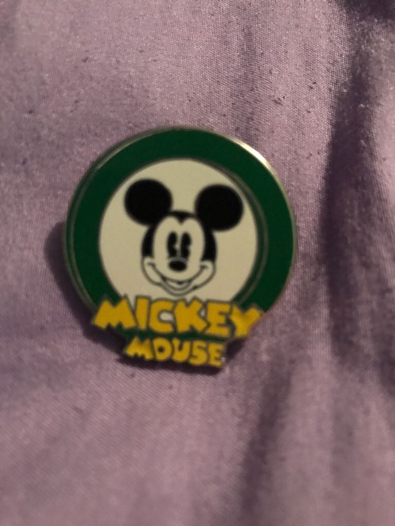 2018 Easter - Donald with Donald & Daisy Puppets