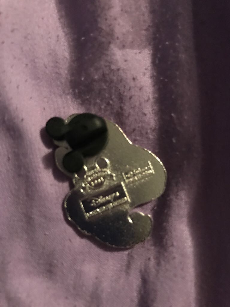 Ariel  pin collectible - Main Image 2