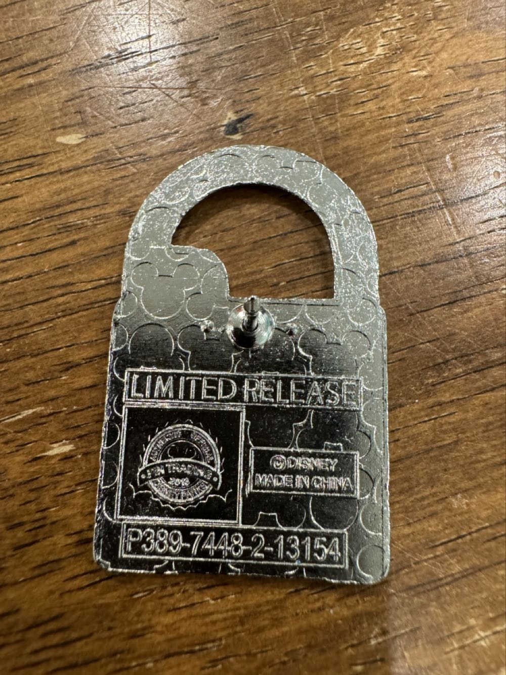 Tinker Bell Lock  pin collectible - Main Image 4