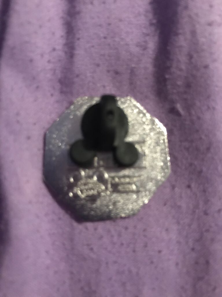 Snow White Jem  pin collectible - Main Image 2