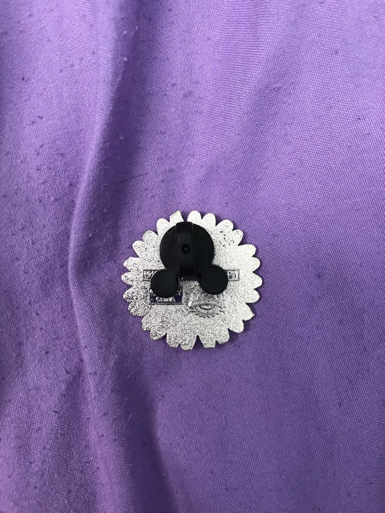 Snow White Sunflower  pin collectible - Main Image 2