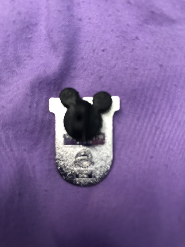 U — Ugly Duckling Pin - Disney Parks pin collectible - Main Image 2