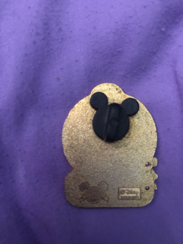 Walt Disney  pin collectible - Main Image 2
