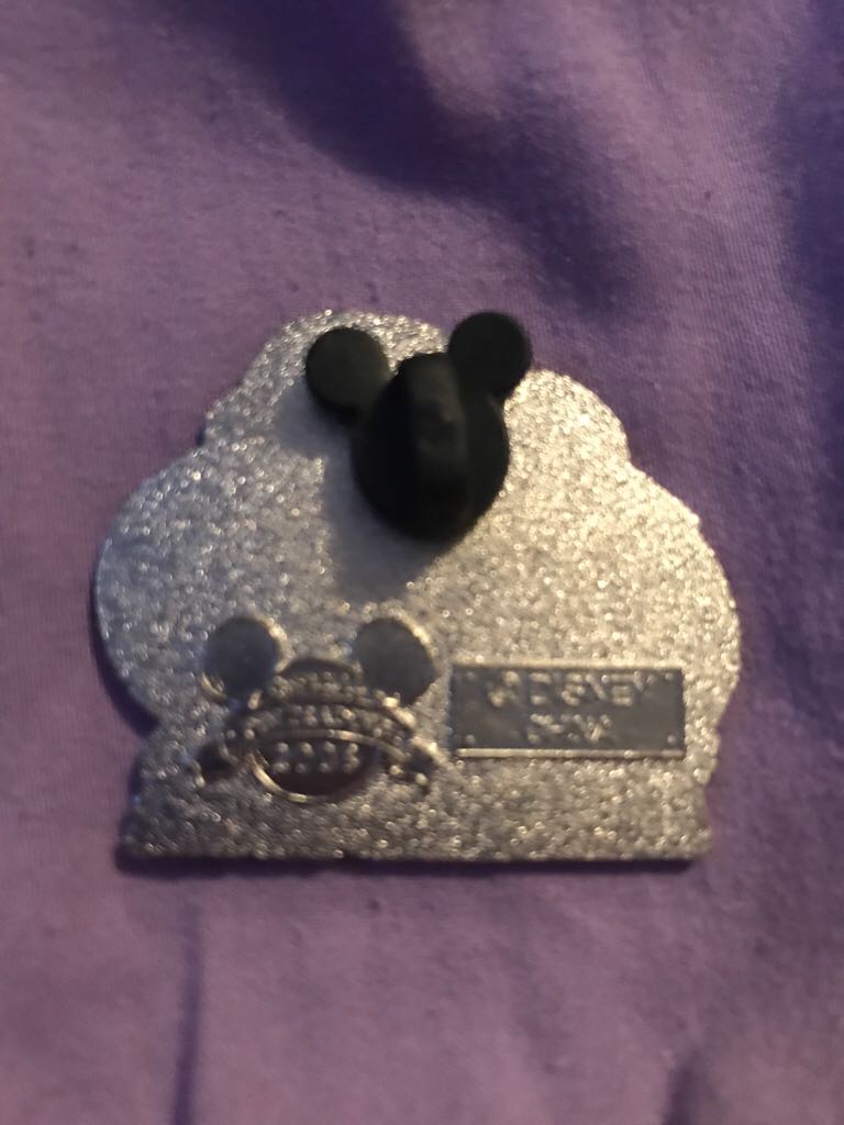 Animal Kingdom  pin collectible - Main Image 2