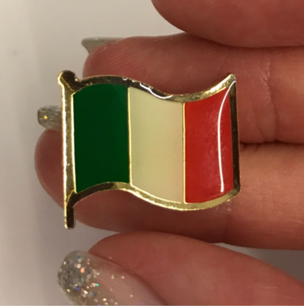 Alice In Wonderland - Comics Collection - Caterpiller - DLR - 2011 Hidden Mickey Series