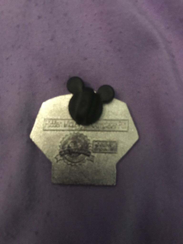 Mickey Head Shirt  pin collectible - Main Image 2