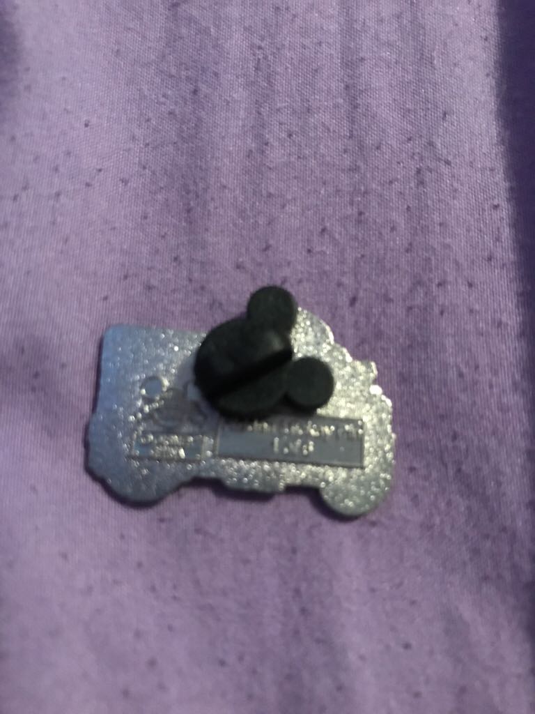 Jiminy Cricket School Bus  pin collectible - Main Image 2