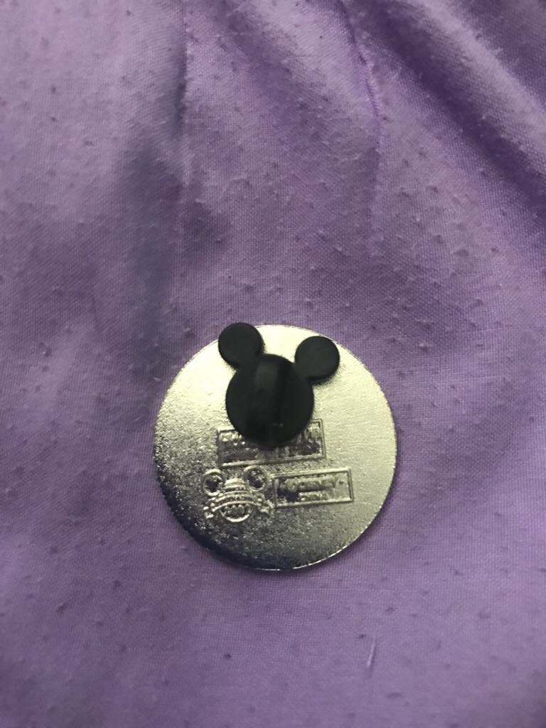 Mickey Head Silhouette  pin collectible - Main Image 2