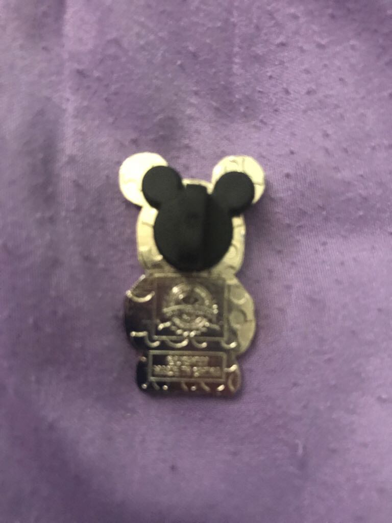 Vinylmation — X & O  pin collectible - Main Image 2