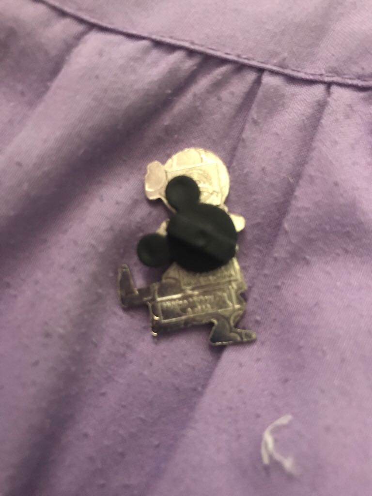 Aloha Chaser  pin collectible - Main Image 2