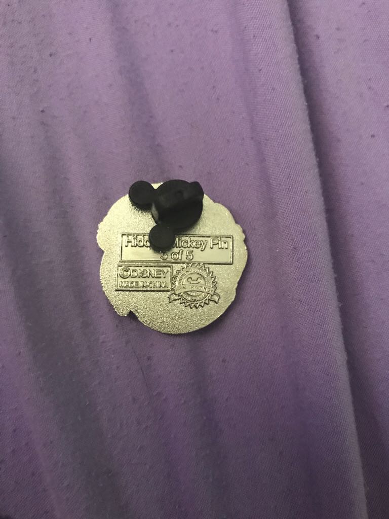 Fish — Under The Sea Band  pin collectible - Main Image 2