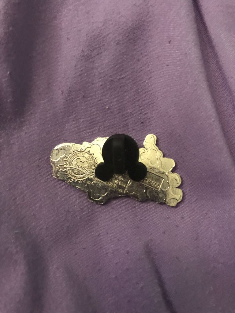 Cars - Sally Carrera  pin collectible - Main Image 2