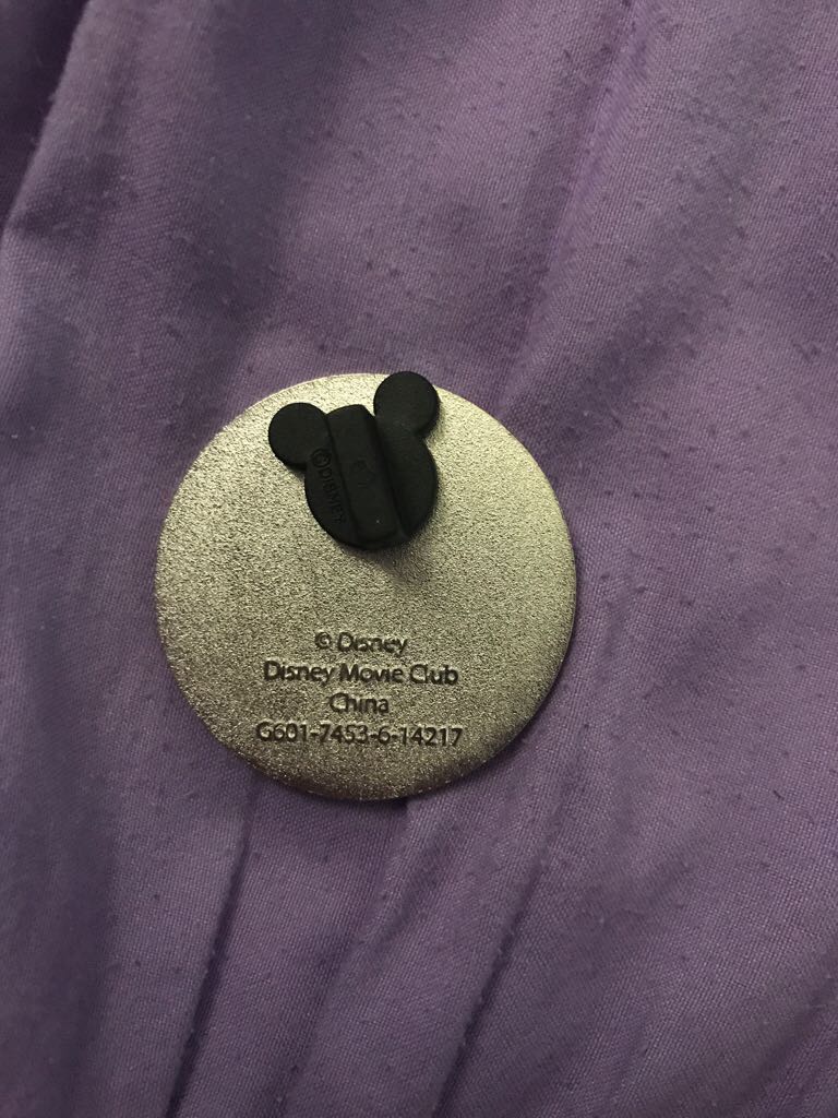 Olaf  pin collectible - Main Image 2