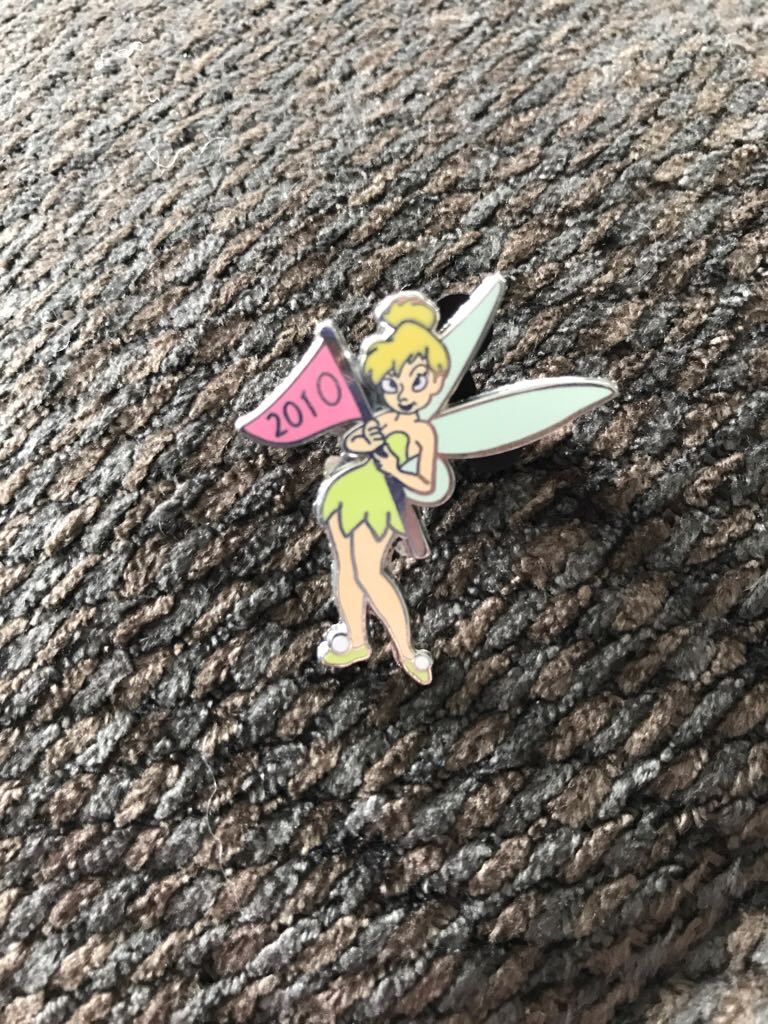 Chip And Dale Tree Full Of Nuts