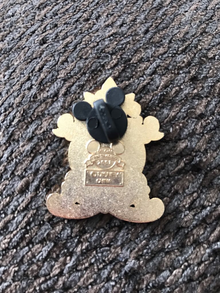 Belle  pin collectible - Main Image 2