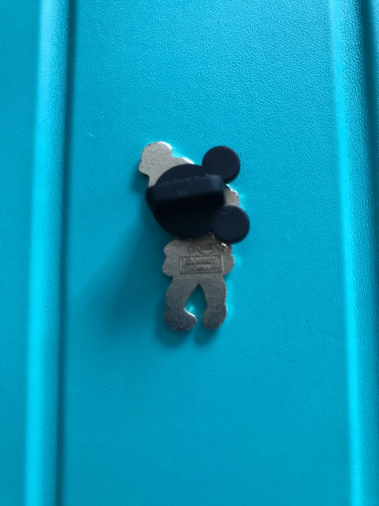 Cinderella  pin collectible - Main Image 2