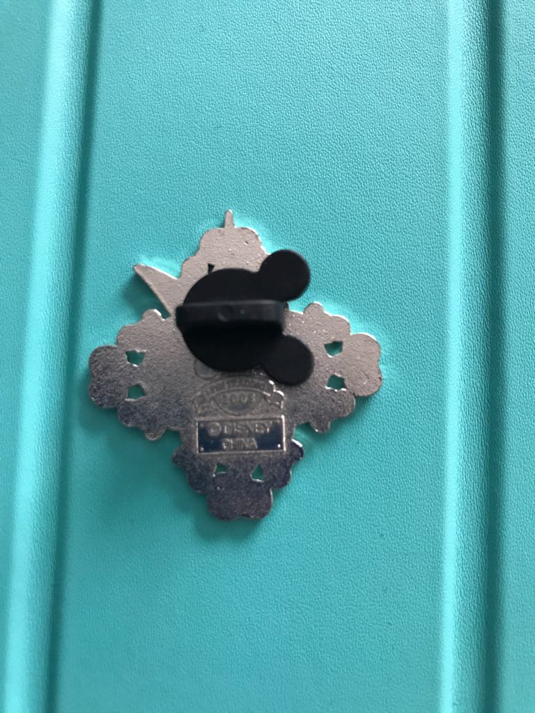 Tinkerbell  pin collectible - Main Image 2