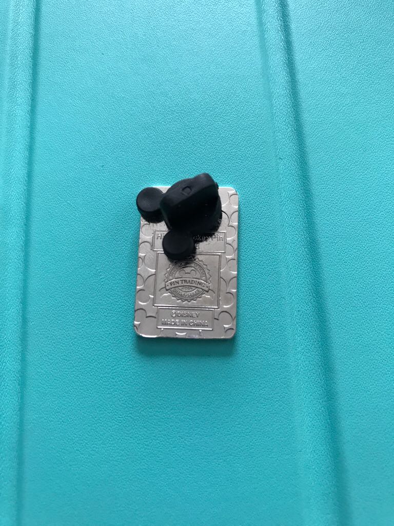 Evil Queen  pin collectible - Main Image 2