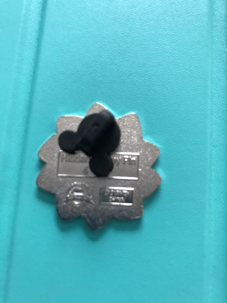 Tiana Flower  pin collectible - Main Image 2