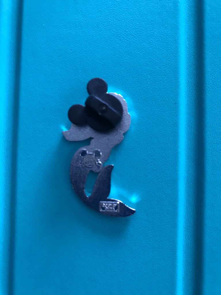 Ariel  pin collectible - Main Image 2