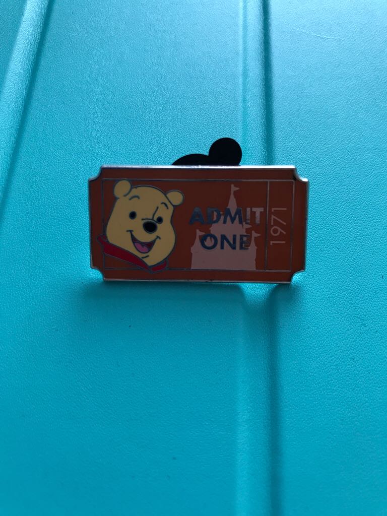 Aladdin - Genie - Dancing - WDW - 2015 Hidden Mickey