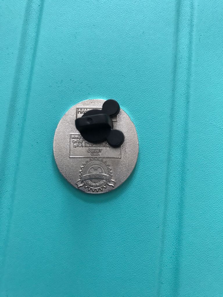 Winnie The Pooh  pin collectible - Main Image 2