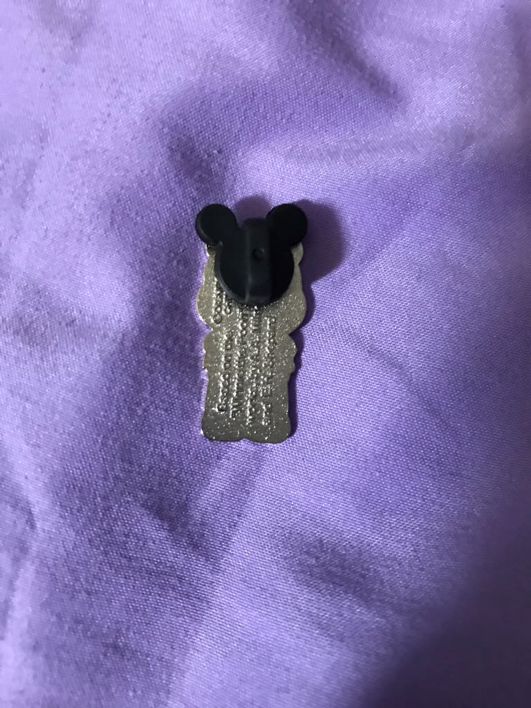 Winnie The Pooh  pin collectible - Main Image 2