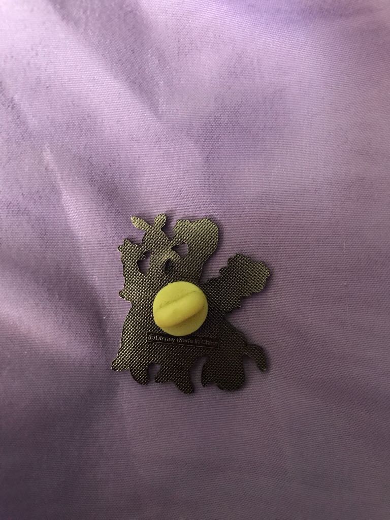 Winnie The Pooh & Friends - Pin pin collectible - Main Image 2