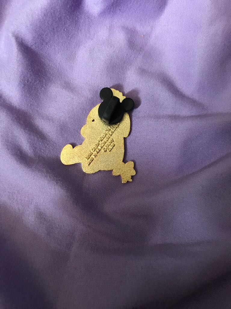 Eeyore  pin collectible - Main Image 2