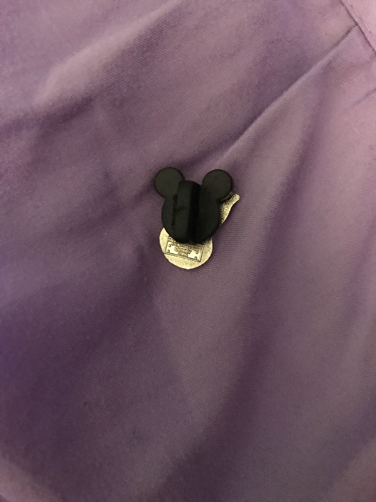 Piglet, Winnie The Pooh  pin collectible - Main Image 2