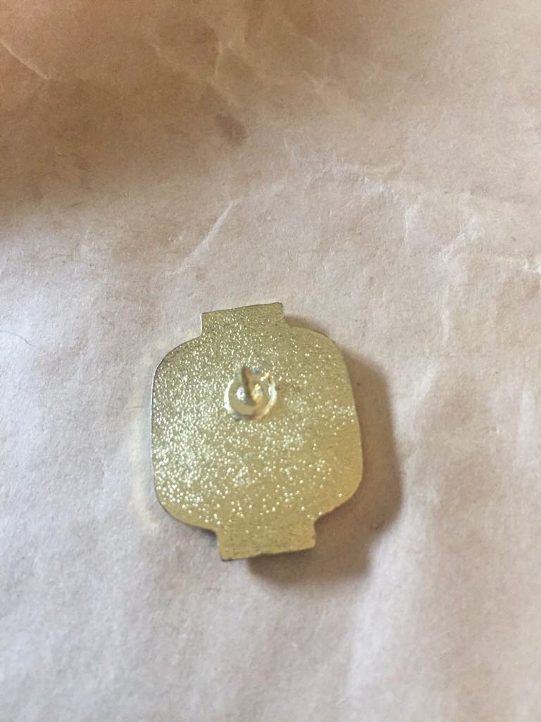 Japan Lantern  pin collectible - Main Image 2