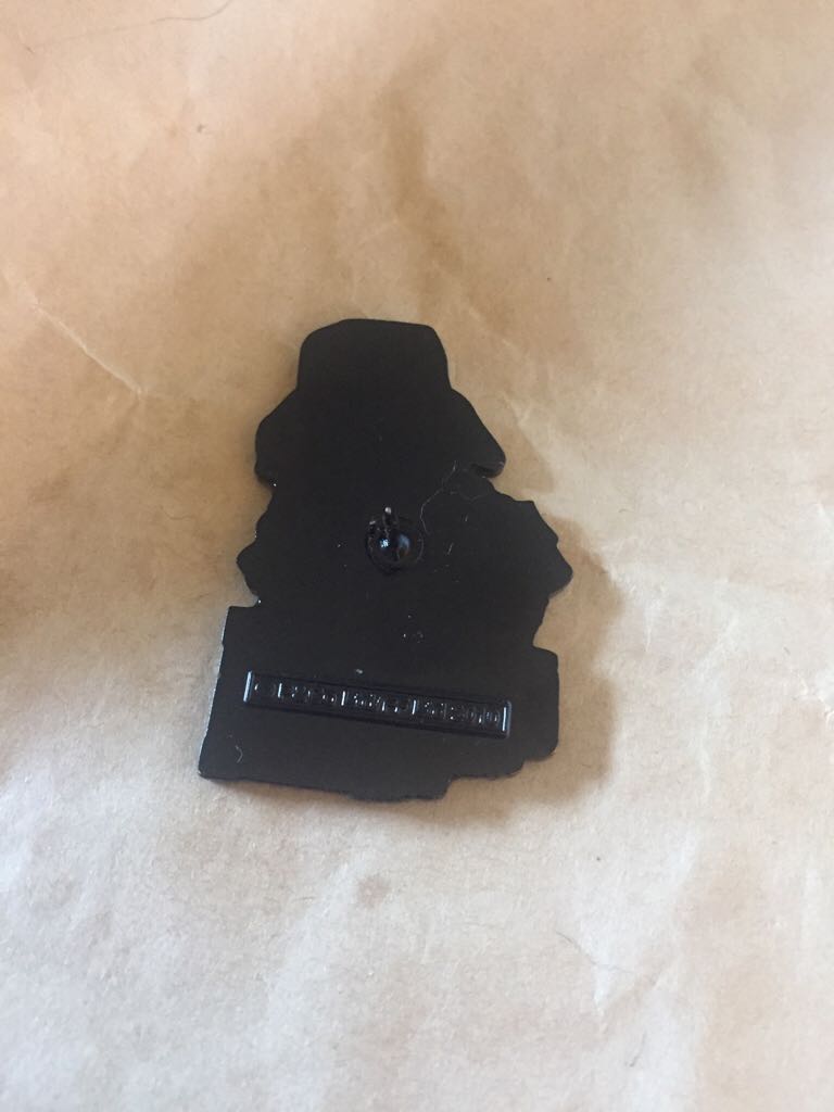 Paddington Bear Suitcase  pin collectible - Main Image 2