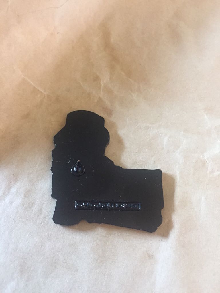 Paddington Bear Lunch  pin collectible - Main Image 2
