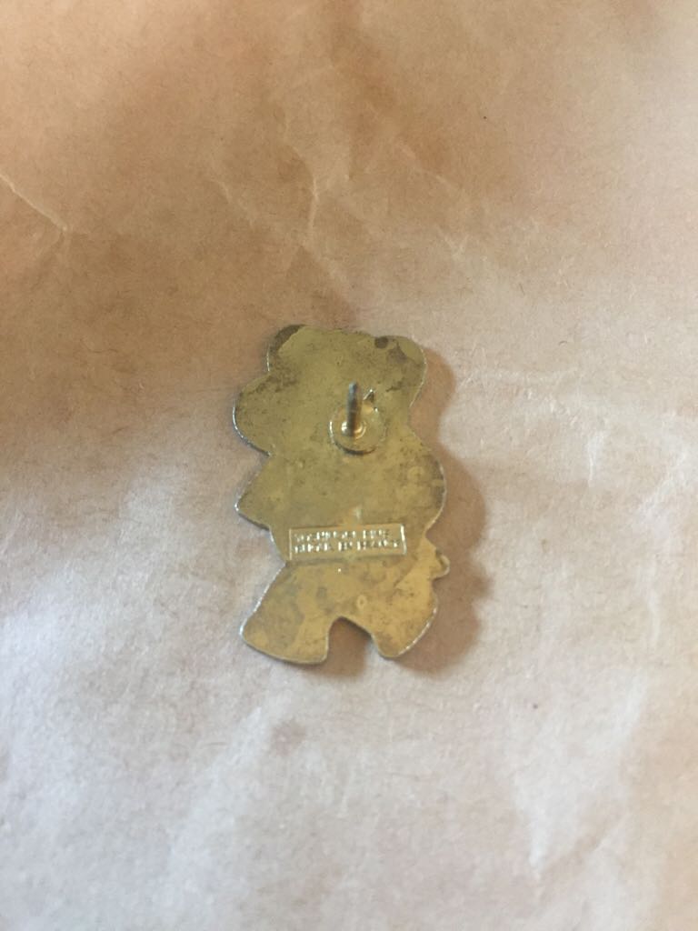 Babar Tennis  pin collectible - Main Image 2