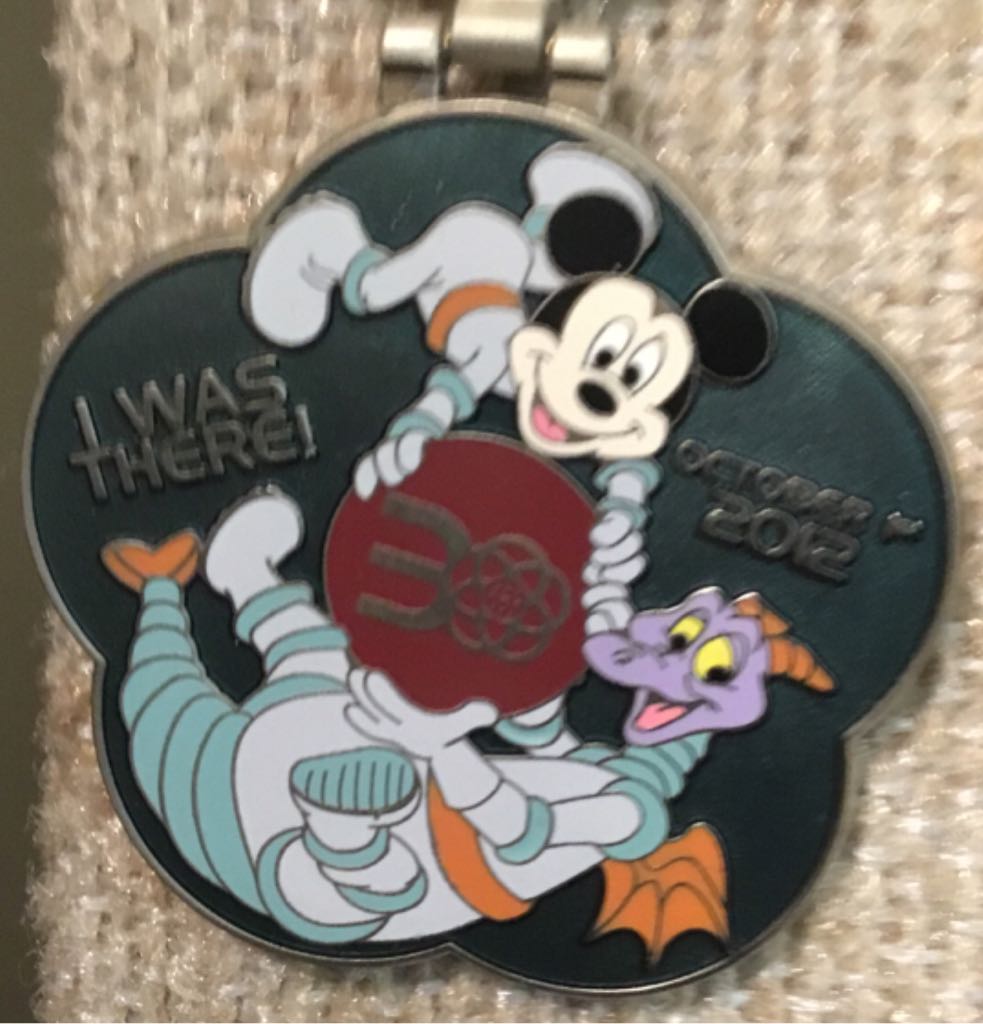Park Epcot 2012 30th Annv - Disney pin collectible - Main Image 2