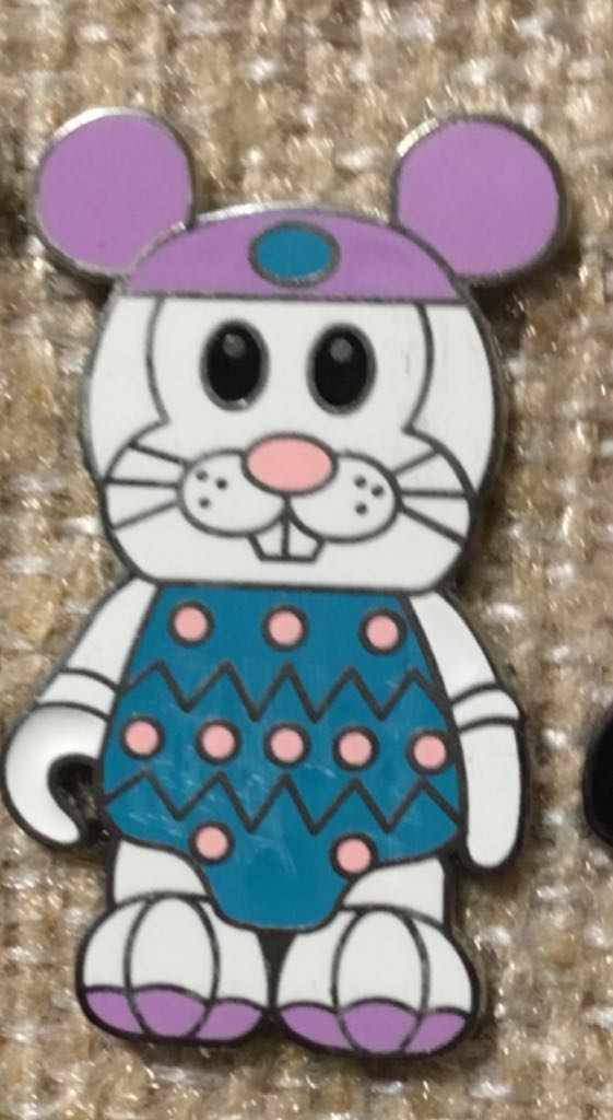 Vinylmation - Disney pin collectible - Main Image 1