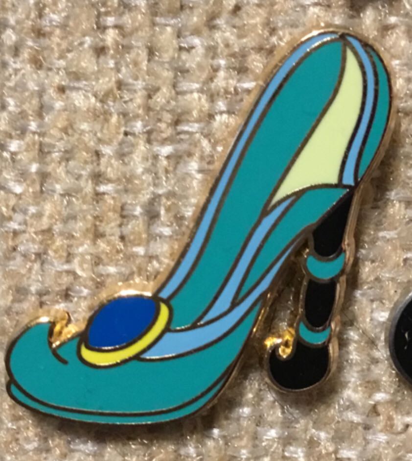 DS 30th Anniversary Pin Series - Week 6 - 2005- Chicken Little