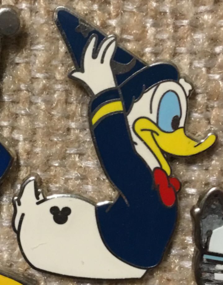 Safety pin: Chip And Dale