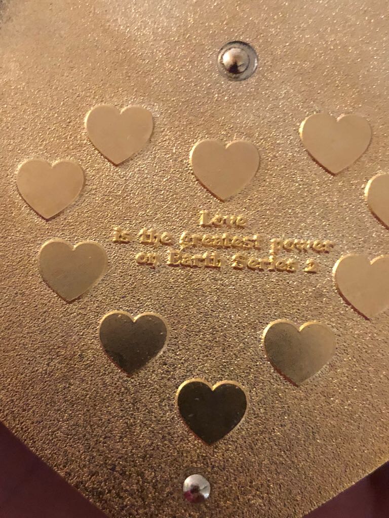 Jessica & Roger (fantasy) Heart Jumbo - Jumbo Pin pin collectible - Main Image 2