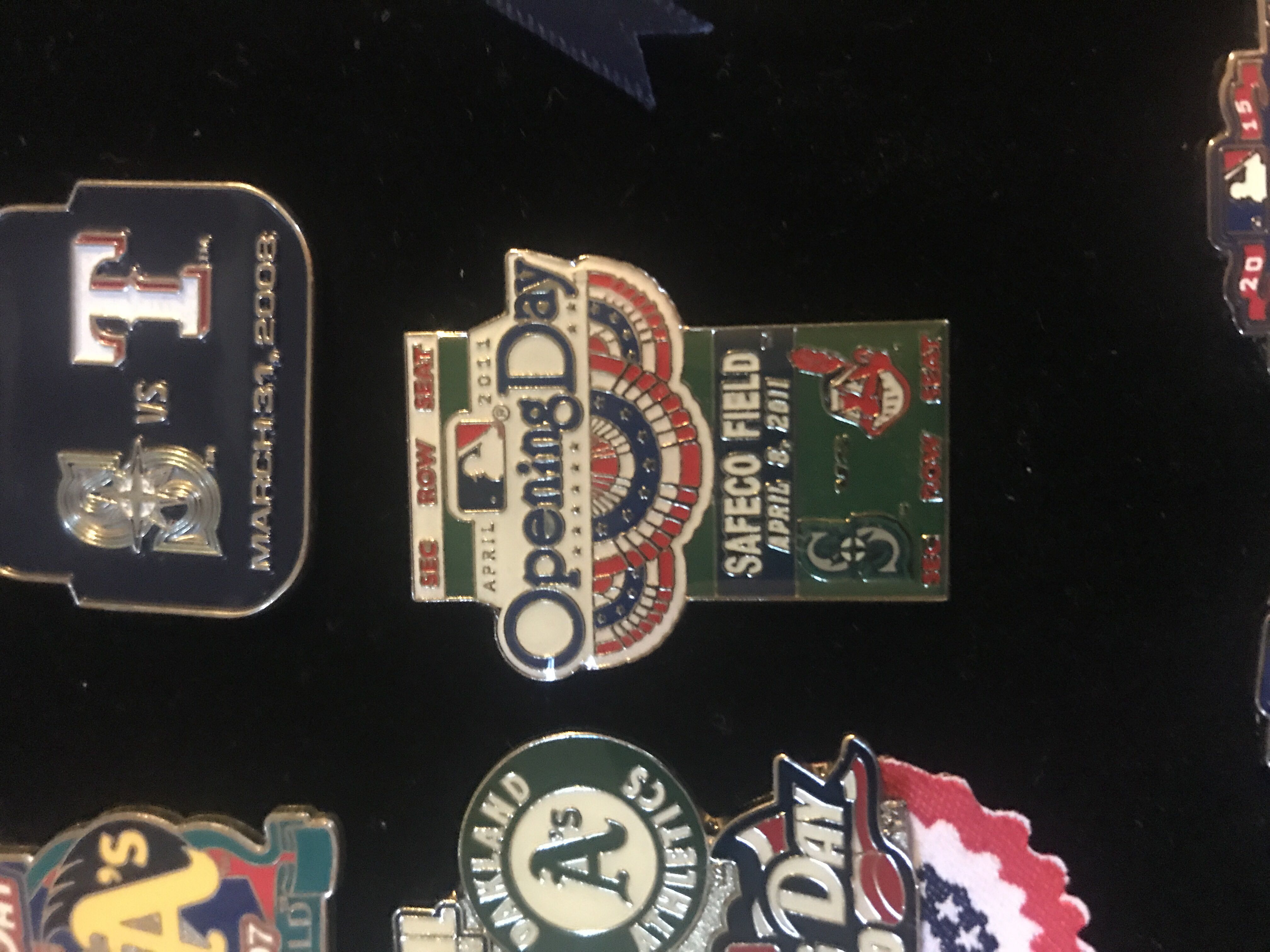 Mariners Opening Day 2011 - Baseball pin collectible - Main Image 1